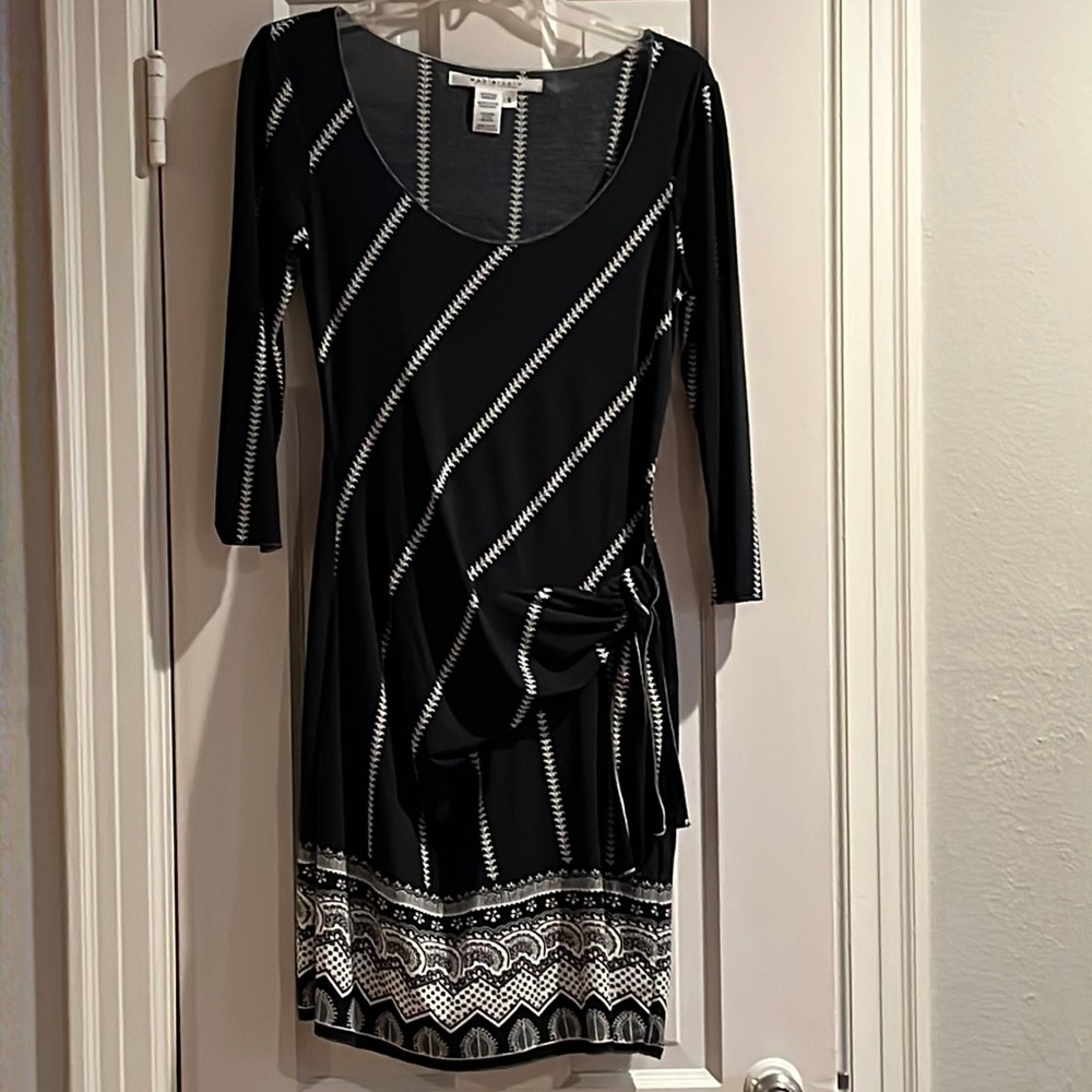 Max Studio long sleeve dress size Small